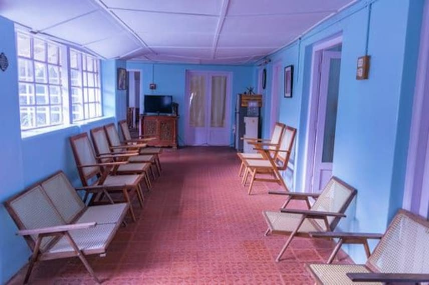 Tipperary Colonial Bungalow-5